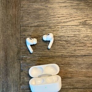 Apple AirPods Pro Good Condition & Charge